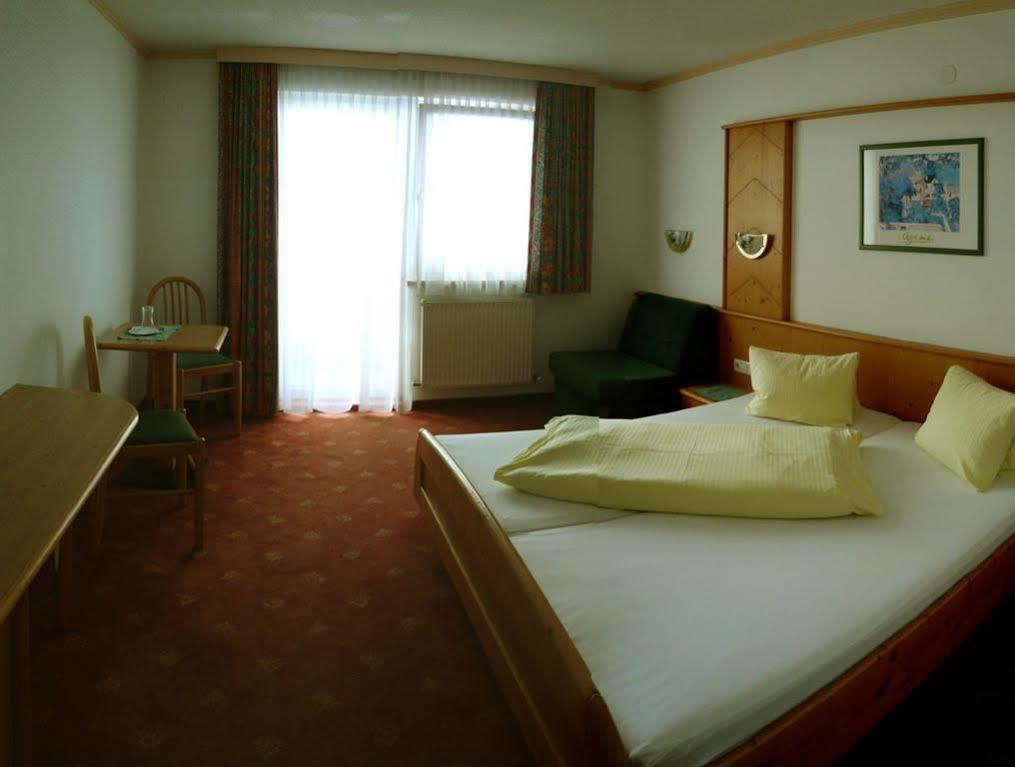 Hotel Germania Ischgl Zewnętrze zdjęcie